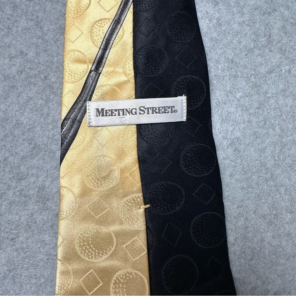 Meeting Street Mens 100% Silk‎ Golf Theme Tie Yellow Black Red